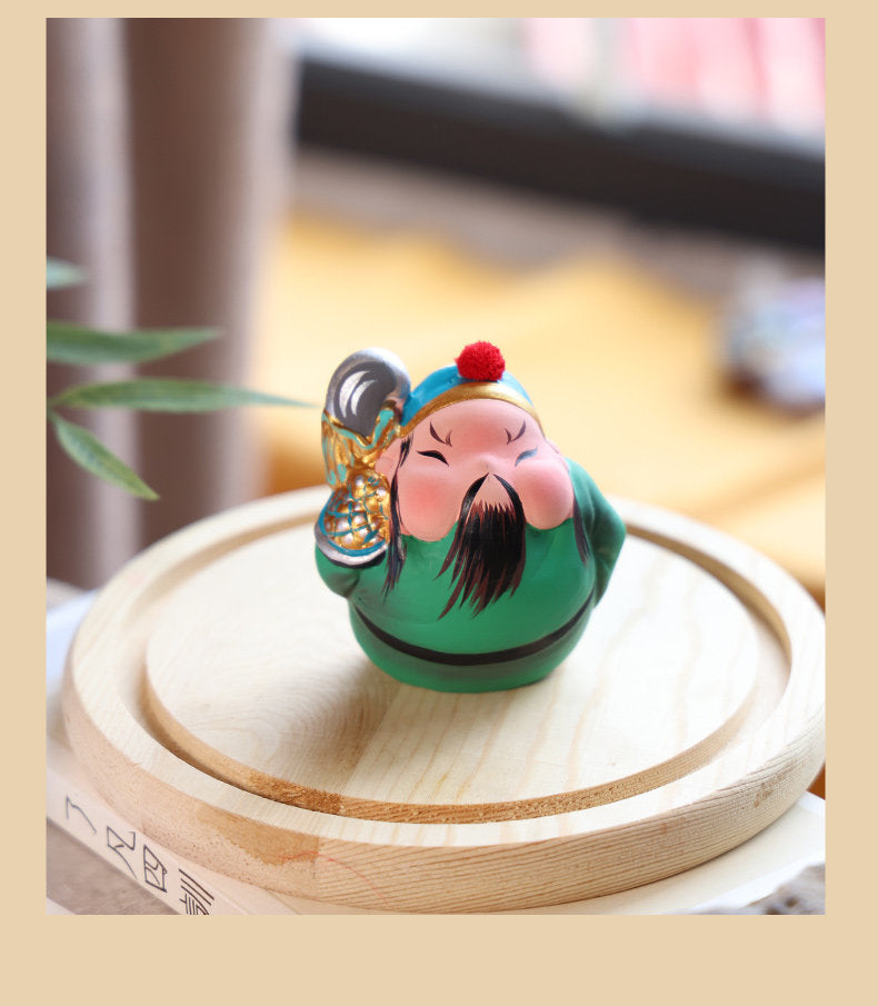 Guan Yu Temple Guardian Figurine detail image 15