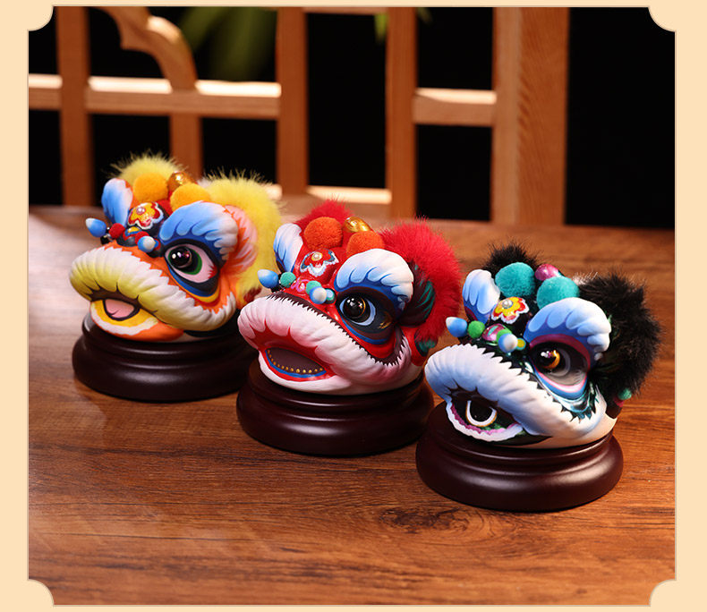 Hand-Painted Loong Lion Clay Figurines detail image 18